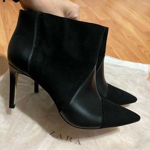 Zara pointy toe ankle booties. Black, size 37/6.5, brand new